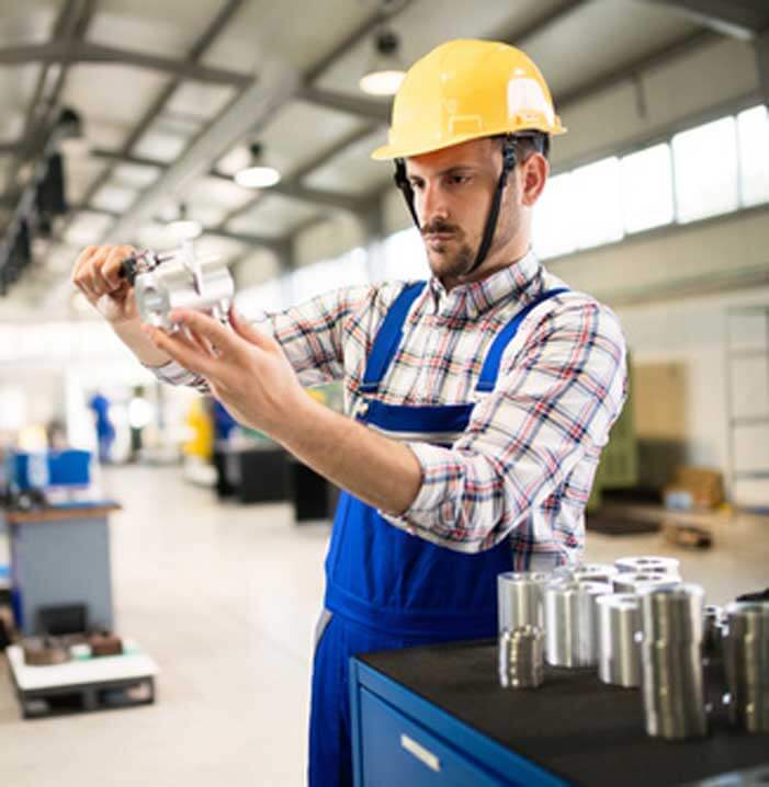 Lors de la phase de conception de votre machine spéciale, DMA fabricant de machines industrielles, vous écoute, vous comprend, connait vos enjeux et vos besoins de fiabilité.